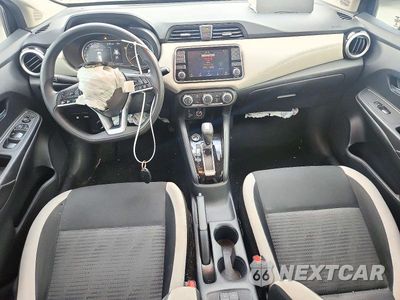 Zdjęcie 8 z 12 samochodu: 2020 NISSAN VERSA SV VIN:3N1CN8EV7LL807952 - miniatura