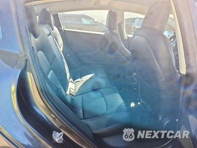 Zdjęcie 10 z 12 samochodu: 2018 TESLA MODEL 3 VIN:5YJ3E1EA9JF020031 - miniatura