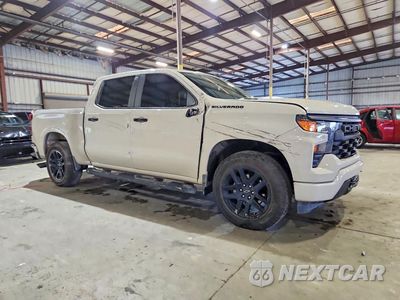 Czwarte zdjęcie samochodu z boku: 2026 CHEVROLET SILVERADO C1500 CUSTOM VIN:1GCPABEK6TZ286826 - miniatura