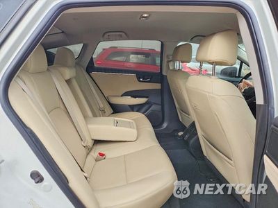 Zdjęcie 10 z 12 samochodu: 2018 HONDA CLARITY TOURING VIN:JHMZC5F36JC005487 - miniatura