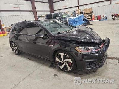 Czwarte zdjęcie samochodu z boku: 2019 VOLKSWAGEN GTI S VIN:3VW5T7AU4KM008073 - miniatura