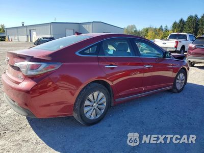 Trzecie zdjęcie samochodu z tyłu: 2016 HYUNDAI SONATA HYBRID SE VIN:KMHE24L1XGA015567 - miniatura