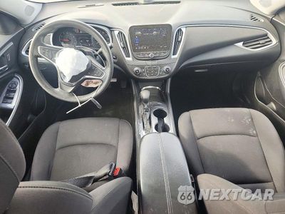 Zdjęcie 8 z 12 samochodu: 2023 CHEVROLET MALIBU LT VIN:1G1ZD5ST1PF186244 - miniatura