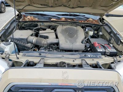 Zdjęcie 11 z 12 samochodu: 2018 TOYOTA TACOMA SR5 V6 VIN:3TMCZ5AN8JM156604 - miniatura