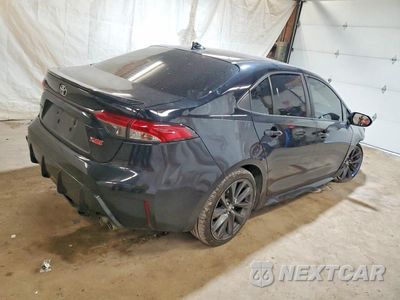 Trzecie zdjęcie samochodu z tyłu: 2024 TOYOTA COROLLA XSE VIN:JTDT4MCE9RJ105028 - miniatura