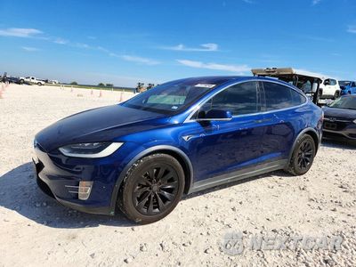 2017 TESLA MODEL X 5YJXCBE23HF049959 - główne zdjęcie licytacji z USA - miniatura