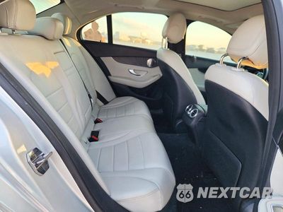 Zdjęcie 10 z 13 samochodu: 2017 MERCEDES-BENZ C 300 VIN:55SWF4JBXHU195164 - miniatura