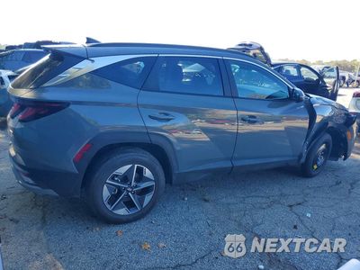 Trzecie zdjęcie samochodu z tyłu: 2026 HYUNDAI TUCSON SEL VIN:5NMJBCDE0TH748533 - miniatura