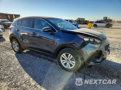 Czwarte zdjęcie samochodu z boku: 2017 KIA SPORTAGE LX VIN:KNDPMCAC0H7163179 - miniatura