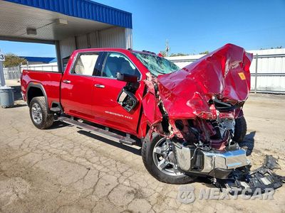 Czwarte zdjęcie samochodu z boku: 2026 GMC SIERRA K2500 SLT VIN:1GT4UNEYXTF232527 - miniatura