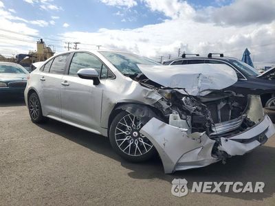 Czwarte zdjęcie samochodu z boku: 2020 TOYOTA COROLLA LE VIN:5YFEPRAE0LP145775 - miniatura