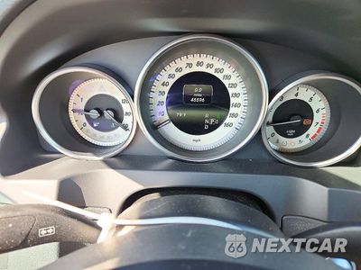 Zdjęcie 9 z 12 samochodu: 2014 MERCEDES-BENZ E 350 VIN:WDDKK5KF2EF230442 - miniatura