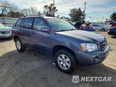 Czwarte zdjęcie samochodu z boku: 2004 TOYOTA HIGHLANDER BASE VIN:JTEHD21A440031683 - miniatura