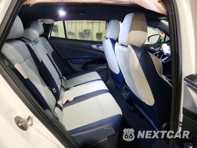 Zdjęcie 11 z 13 samochodu: 2025 VOLKSWAGEN ID.4 PRO S VIN:1V2WSPE86SC014710 - miniatura