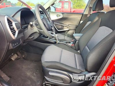 Zdjęcie 7 z 12 samochodu: 2024 KIA SOUL LX VIN:KNDJ23AU5R7918915 - miniatura