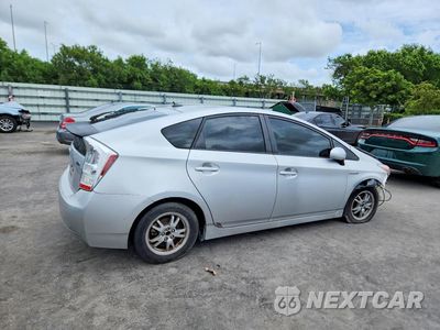 Trzecie zdjęcie samochodu z tyłu: 2011 TOYOTA PRIUS TWO VIN:JTDKN3DU5B0315274 - miniatura