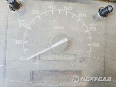 Zdjęcie 9 z 12 samochodu: 1997 FORD F SUPER DUTY VIN:3FELF47F9VMA68838 - miniatura