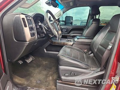 Zdjęcie 7 z 12 samochodu: 2016 GMC SIERRA K3500 DENALI VIN:1GT42YE83GF236139 - miniatura