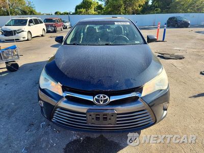 Piąte zdjęcie samochodu w środku: 2017 TOYOTA CAMRY LE VIN:4T1BF1FK8HU350398 - miniatura
