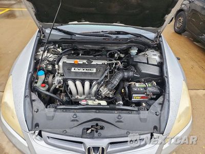 Zdjęcie 11 z 12 samochodu: 2007 HONDA ACCORD VALUE VIN:JHMCM56137C010897 - miniatura