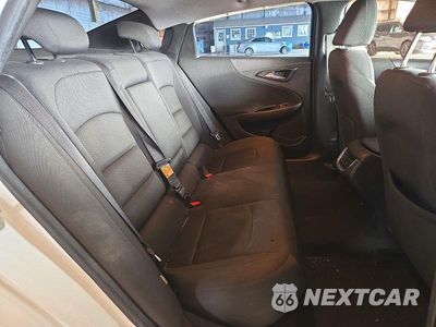 Zdjęcie 10 z 12 samochodu: 2016 CHEVROLET MALIBU LT VIN:1G1ZE5ST6GF301563 - miniatura