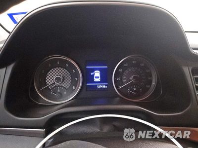 Zdjęcie 9 z 13 samochodu: 2020 HYUNDAI ELANTRA VALUE EDITION VIN:5NPD84LF4LH551198 - miniatura