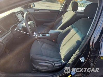 Zdjęcie 7 z 13 samochodu: 2019 HYUNDAI SONATA SE VIN:5NPE24AF7KH811388 - miniatura