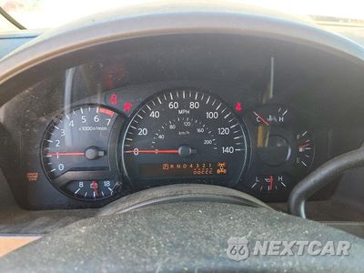 Zdjęcie 9 z 12 samochodu: 2004 NISSAN TITAN XE VIN:1N6AA06B94N527809 - miniatura
