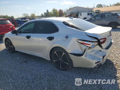 Drugie zdjęcie samochodu z przodu: 2020 TOYOTA CAMRY XSE VIN:4T1K61AK1LU944587 - miniatura