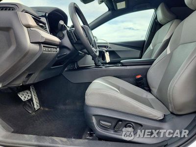 Zdjęcie 7 z 13 samochodu: 2025 TOYOTA CAMRY SE VIN:4T1DAACK5SU627298 - miniatura