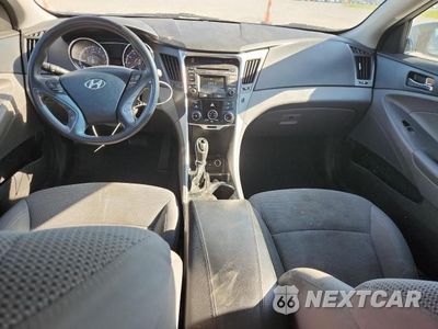 Zdjęcie 8 z 13 samochodu: 2014 HYUNDAI SONATA GLS VIN:5NPEB4AC1EH853081 - miniatura