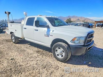 Czwarte zdjęcie samochodu z boku: 2015 RAM 3500 VIN:3C7WR9CJ6FG679272 - miniatura