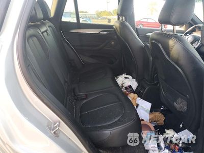 Zdjęcie 11 z 13 samochodu: 2016 BMW X1 XDRIVE28I VIN:WBXHT3C36GP883561 - miniatura