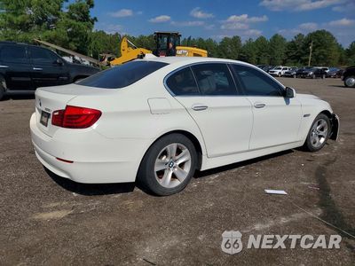 Trzecie zdjęcie samochodu z tyłu: 2012 BMW 528 I VIN:WBAXG5C56CDY30085 - miniatura