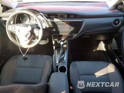 Zdjęcie 8 z 12 samochodu: 2019 TOYOTA COROLLA LE VIN:2T1BURHE8KC233697 - miniatura