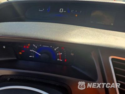 Zdjęcie 9 z 12 samochodu: 2014 HONDA CIVIC LX VIN:19XFB2F58EE008482 - miniatura