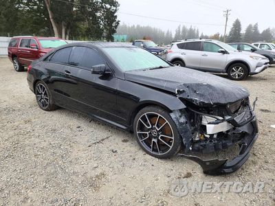 Czwarte zdjęcie samochodu z boku: 2010 MERCEDES-BENZ E 550 VIN:WDDKJ7CBXAF045169 - miniatura