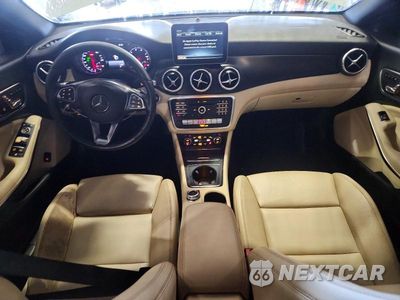 Zdjęcie 8 z 12 samochodu: 2017 MERCEDES-BENZ CLA 250 VIN:WDDSJ4EB0HN466460 - miniatura