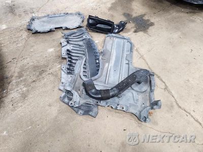 Zdjęcie 12 z 13 samochodu: 2021 MERCEDES-BENZ C 300 VIN:W1KWF8DB0MR643314 - miniatura