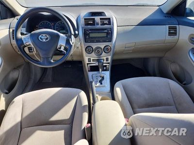 Zdjęcie 8 z 12 samochodu: 2012 TOYOTA COROLLA LE VIN:JTDBU4EE7C9170624 - miniatura