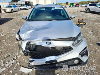Piąte zdjęcie samochodu w środku: 2021 KIA FORTE LXS VIN:3KPF24AD2ME308894 - miniatura