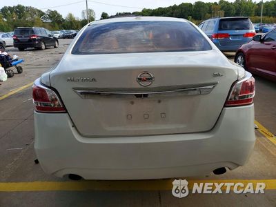Zdjęcie 6 z 12 samochodu: 2015 NISSAN ALTIMA 2.5 SL VIN:1N4AL3AP6FN350520 - miniatura