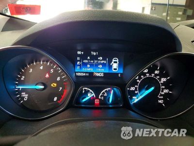 Zdjęcie 9 z 13 samochodu: 2018 FORD ESCAPE SE VIN:1FMCU9GD7JUB63846 - miniatura