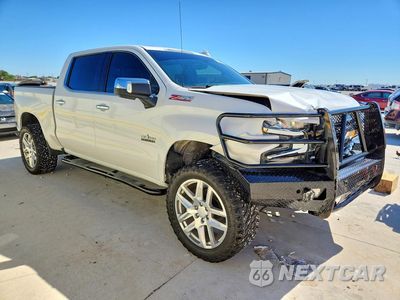 Czwarte zdjęcie samochodu z boku: 2020 CHEVROLET SILVERADO K1500 LTZ VIN:3GCUYGED3LG290023 - miniatura
