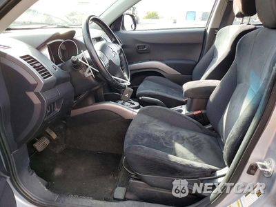 Zdjęcie 7 z 13 samochodu: 2007 MITSUBISHI OUTLANDER XLS VIN:JA4MS41X27U005177 - miniatura