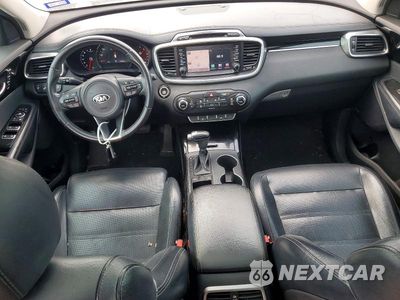 Zdjęcie 8 z 13 samochodu: 2018 KIA SORENTO SX V6 VIN:5XYPK4A58JG380016 - miniatura