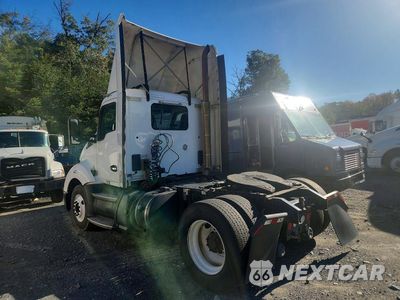 Drugie zdjęcie samochodu z przodu: 2016 KENWORTH T680 SEMI TRUCK VIN:1XKYA48X7GJ496304 - miniatura