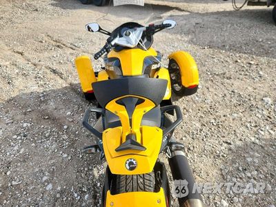 Zdjęcie 6 z 9 samochodu: 2009 CAN-AM SPYDER ROADSTER RS VIN:2BXJACA109V000116 - miniatura