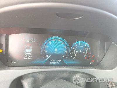 Zdjęcie 9 z 13 samochodu: 2018 JAGUAR F-PACE S VIN:SADCM2FV1JA271200 - miniatura