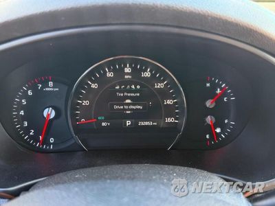 Zdjęcie 8 z 14 samochodu: 2016 KIA SORENTO SX V6 VIN:5XYPKDA56GG008246 - miniatura